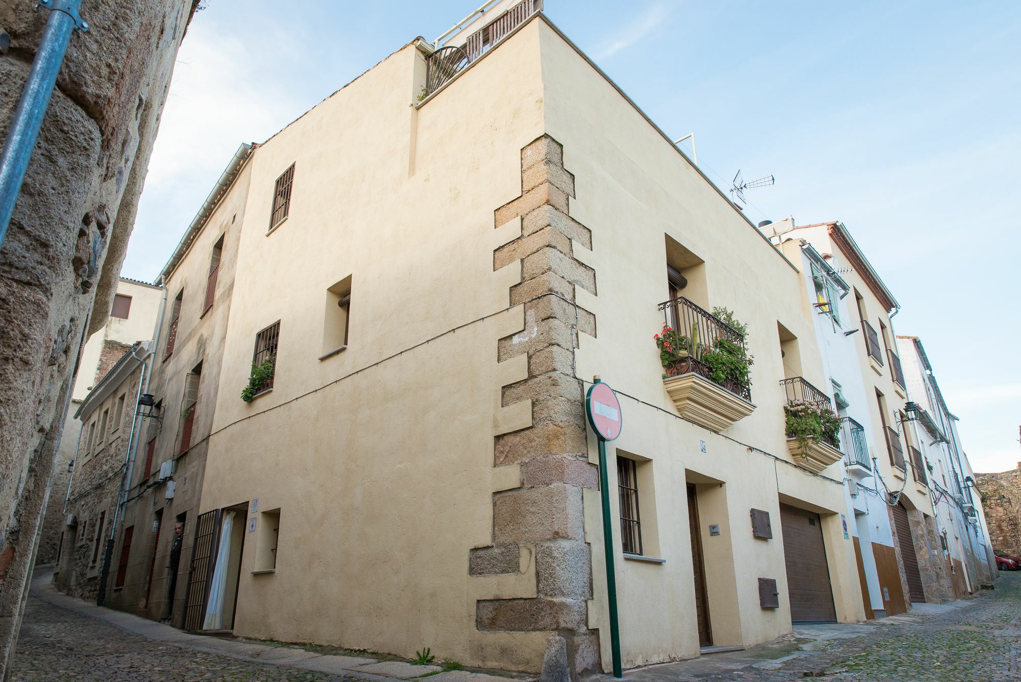 Apartamento Adarve Caces Buitenkant foto